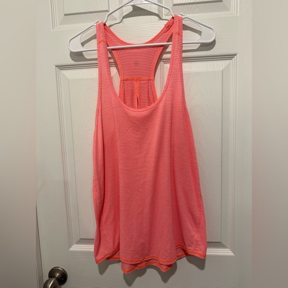 Lululemon Coral Striped Tank Keyhole Back Size Large. - Picture 3 of 4